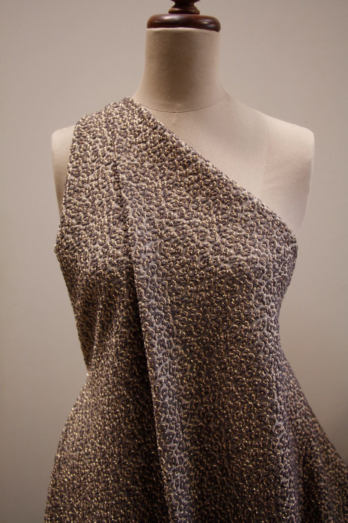 Gold Leopard - Image 5