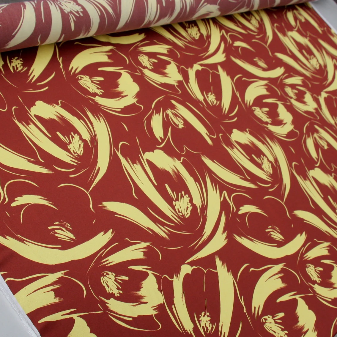 Golden Strokes Satin - Image 3