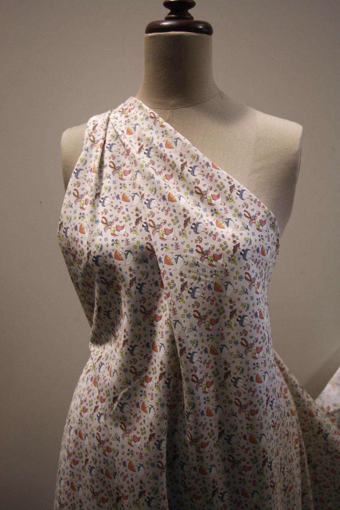 Goosey Gladrags - Liberty Of London Seasonal 2017 - Image 5