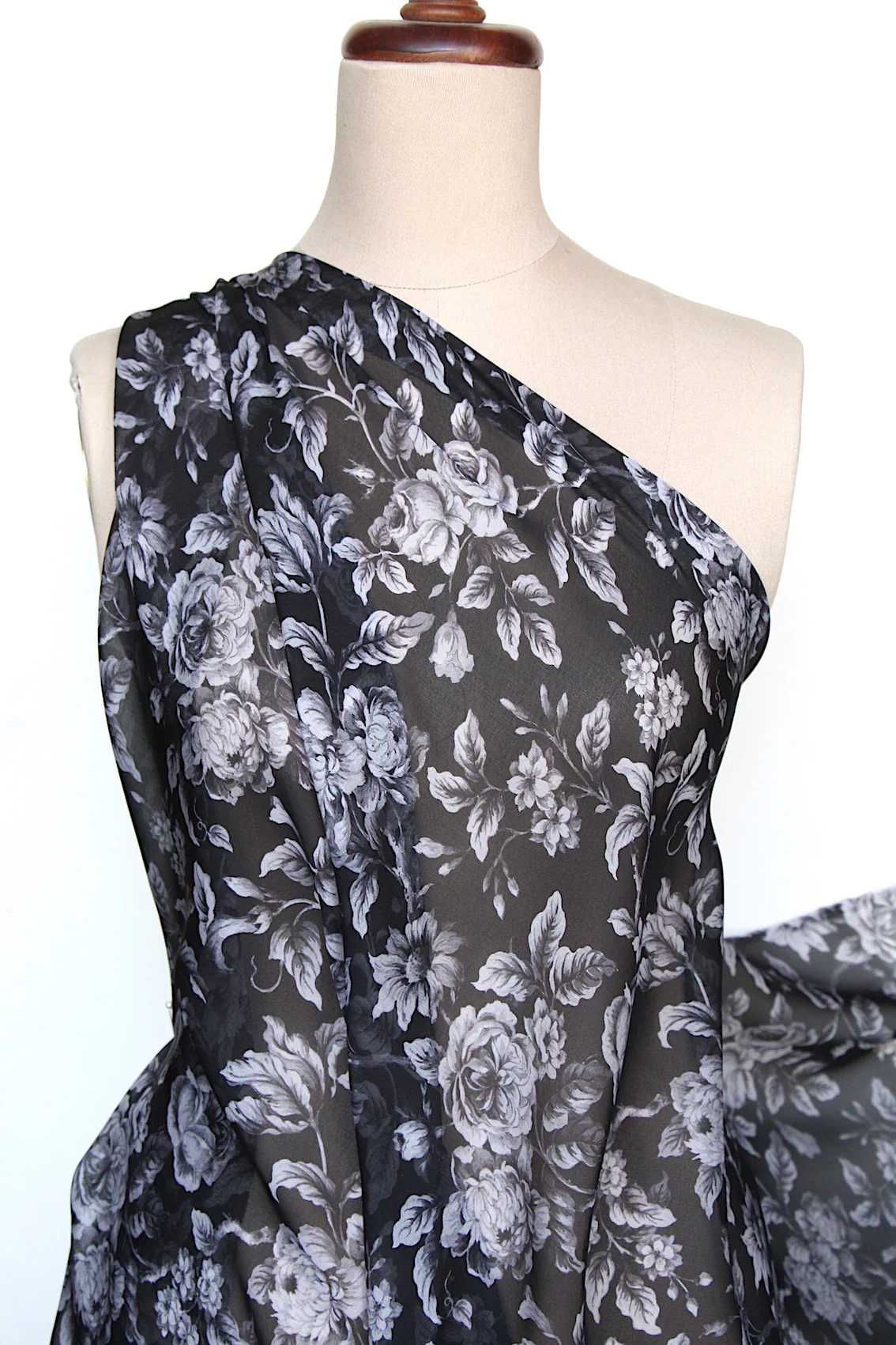 Graceful Chiffon - Liberty Silk - Image 5