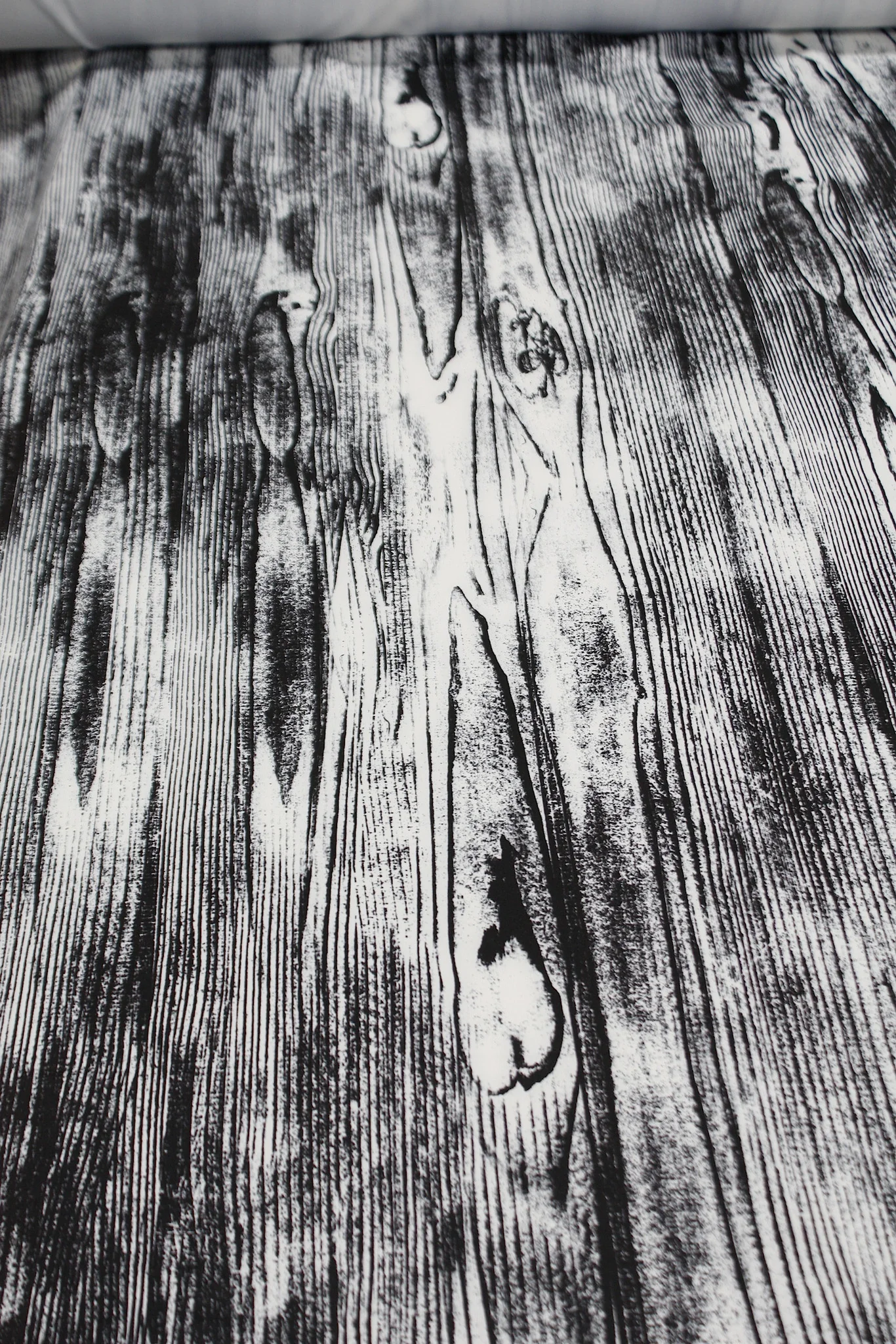 Graphic Woodgrain - Image 3