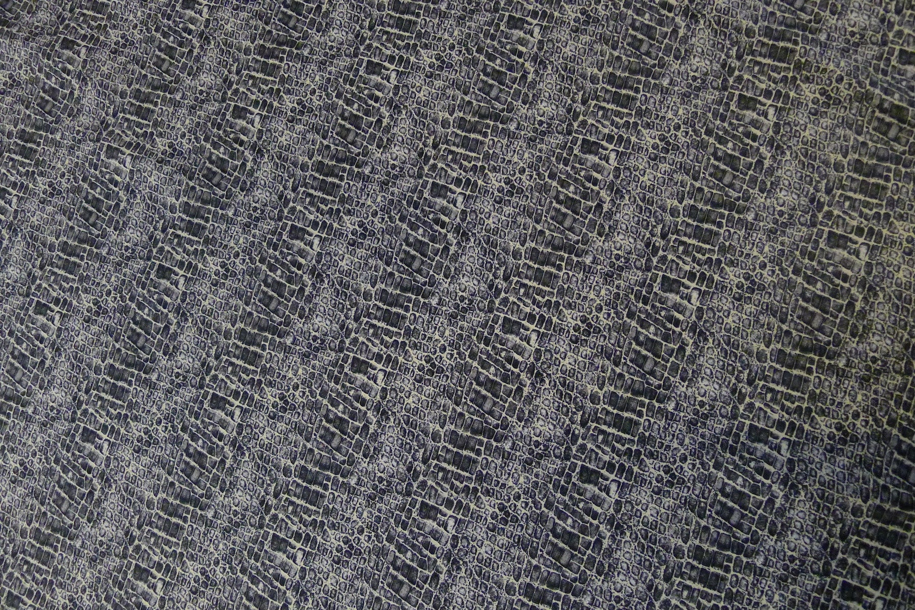 Graphite & Chalk Snake - Image 3