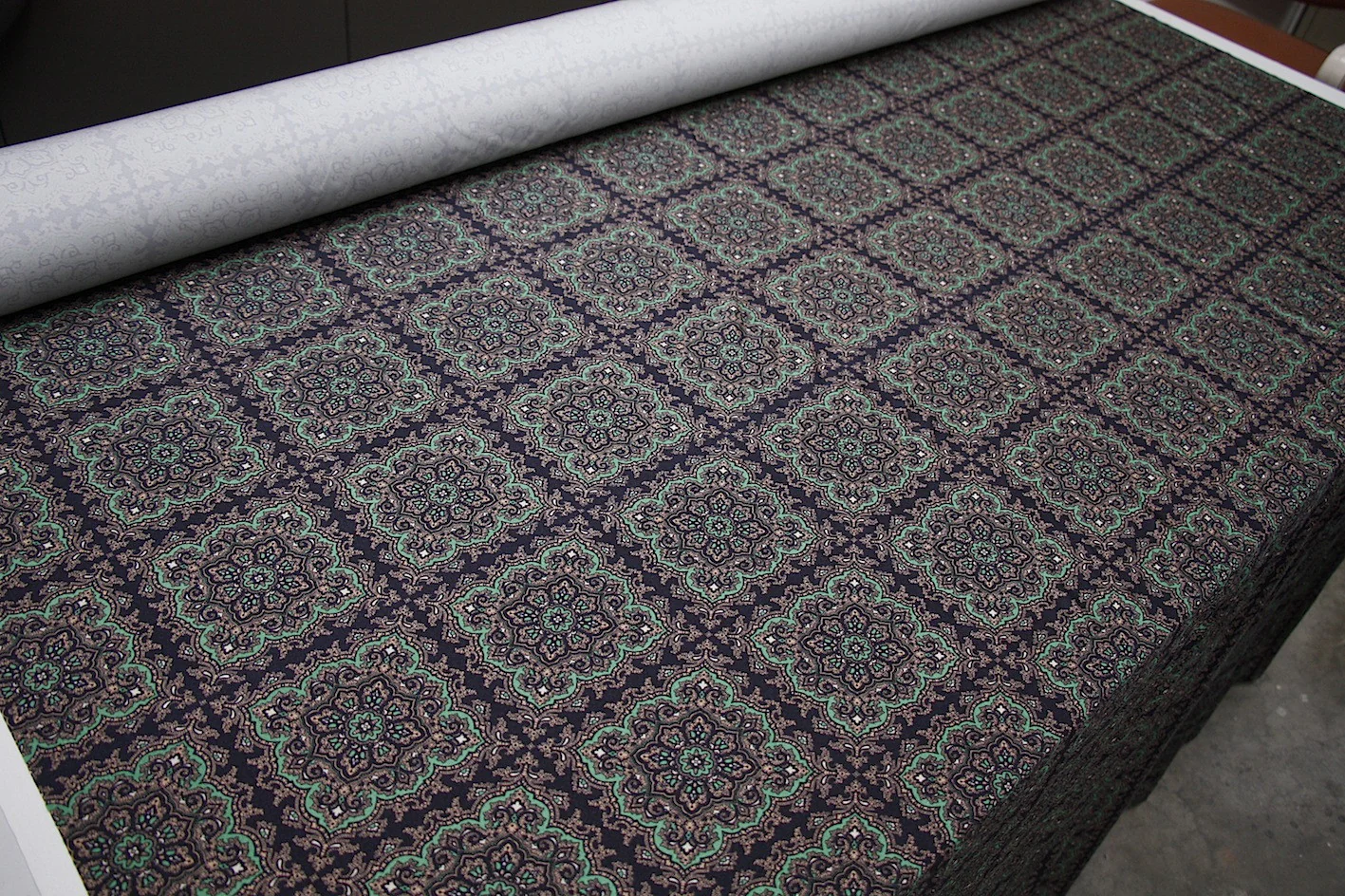 Green Sultan Stretch - Swimwear Fabric - Image 4