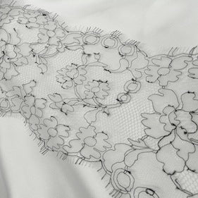 Noir/Greige Lace Trim - Image 2