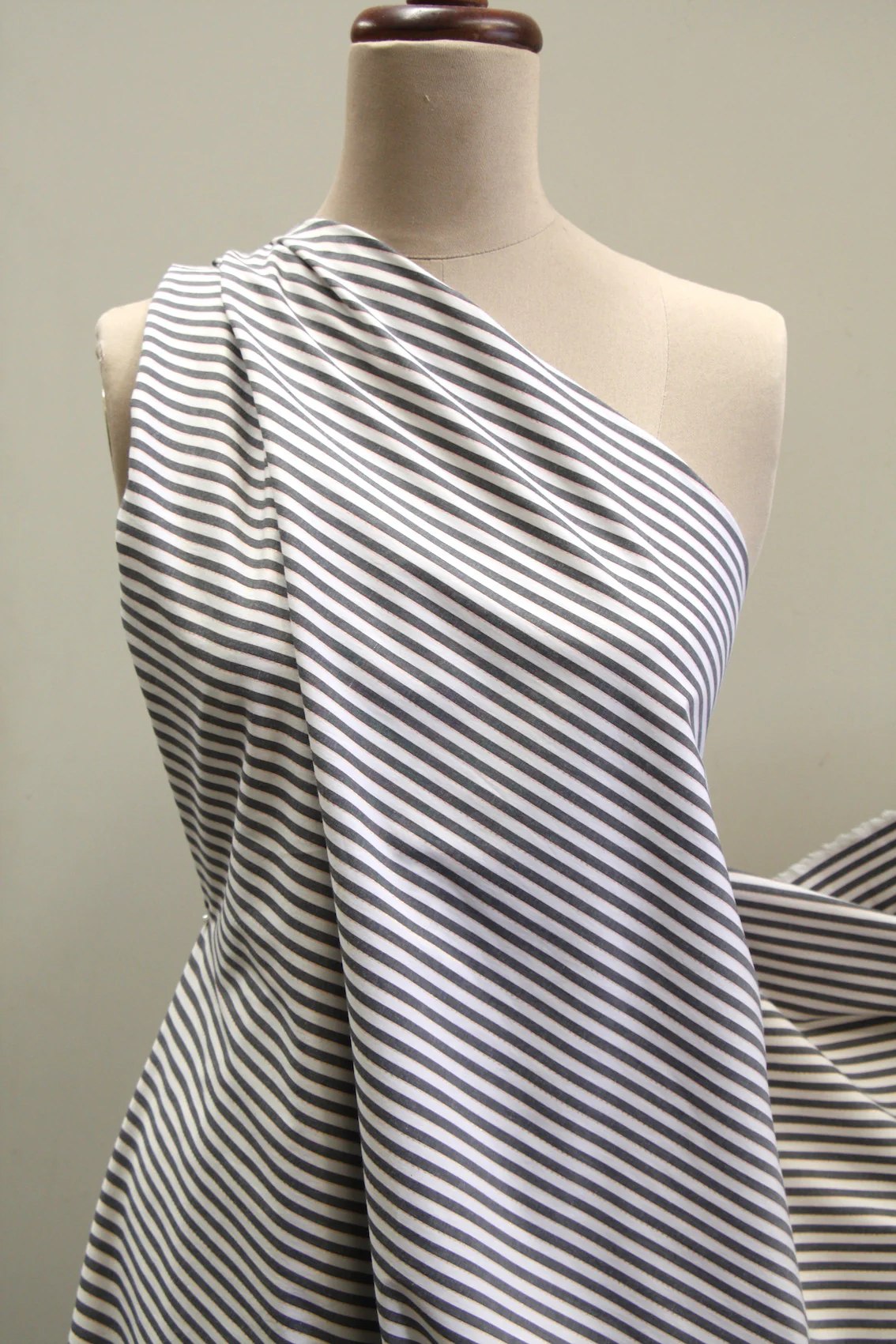 Grey Shadowed Copper - Image 5