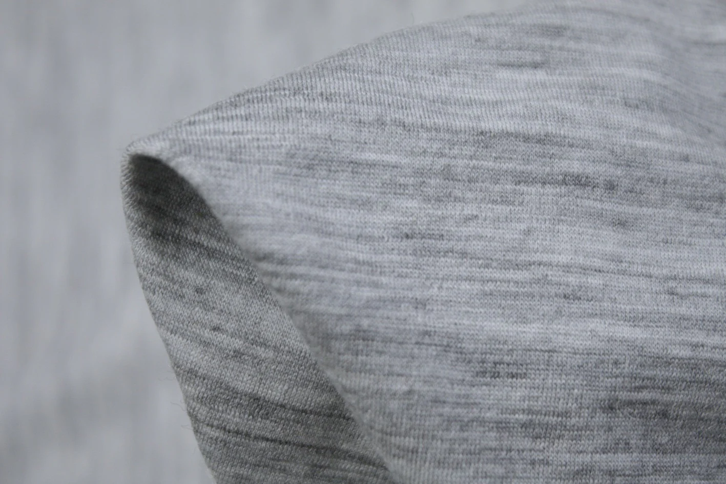 Grey Streamer