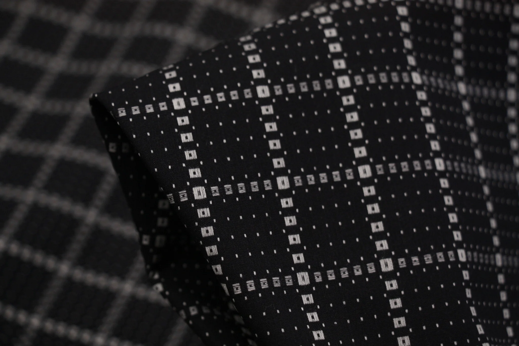 Grid Dot Com