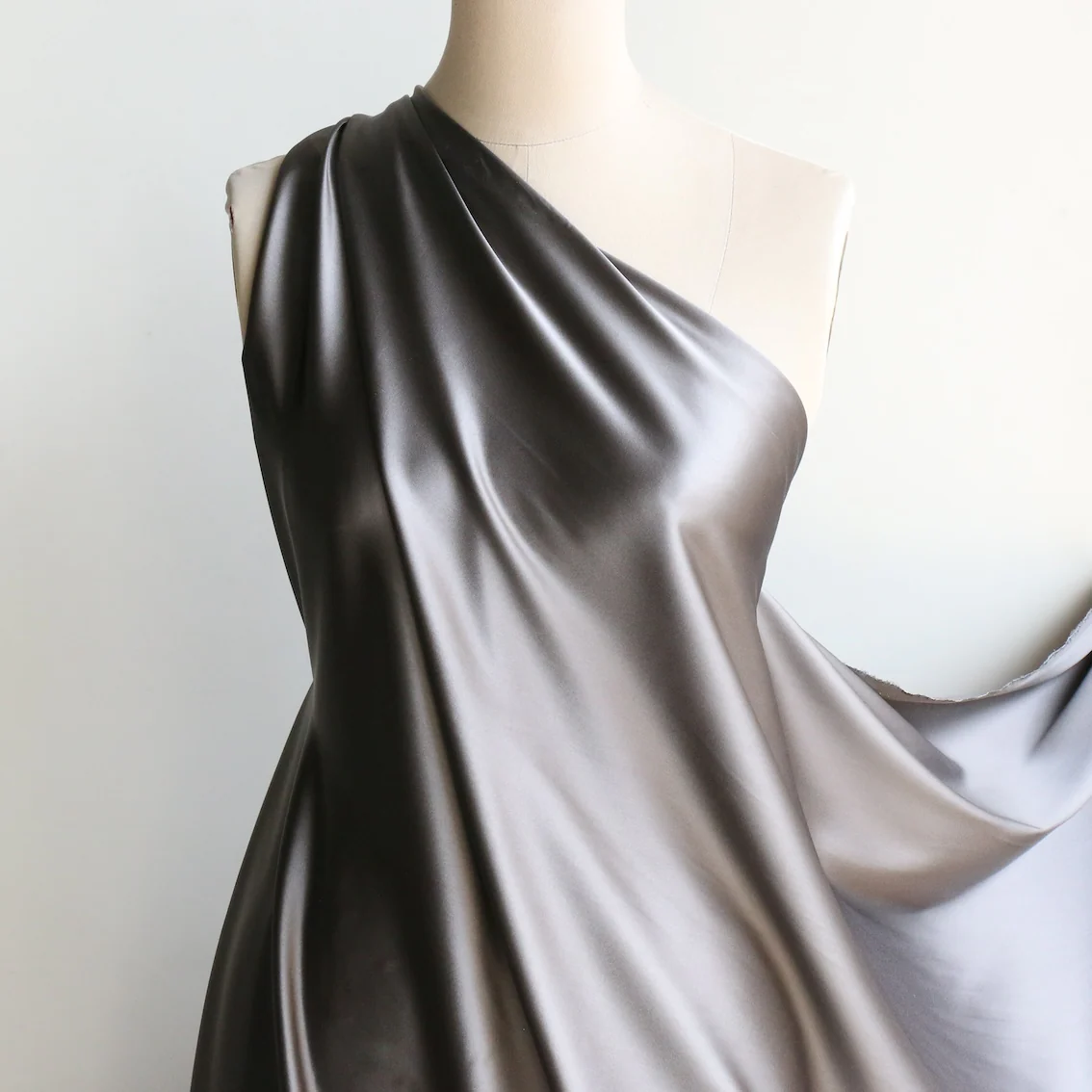 Grigio Scuro Stretch Silk Satin - Image 4