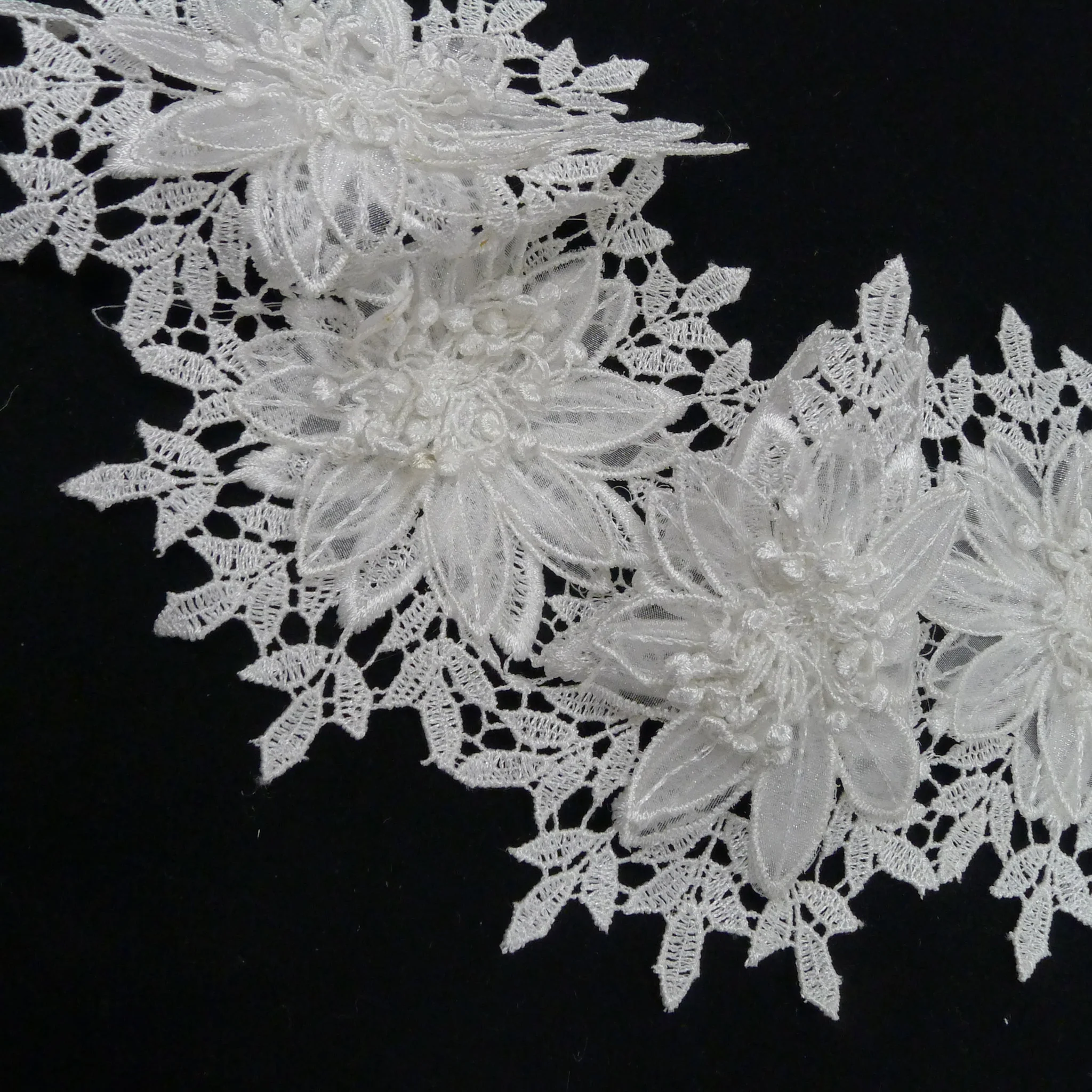 Guipure Lace Trim- White - Image 4
