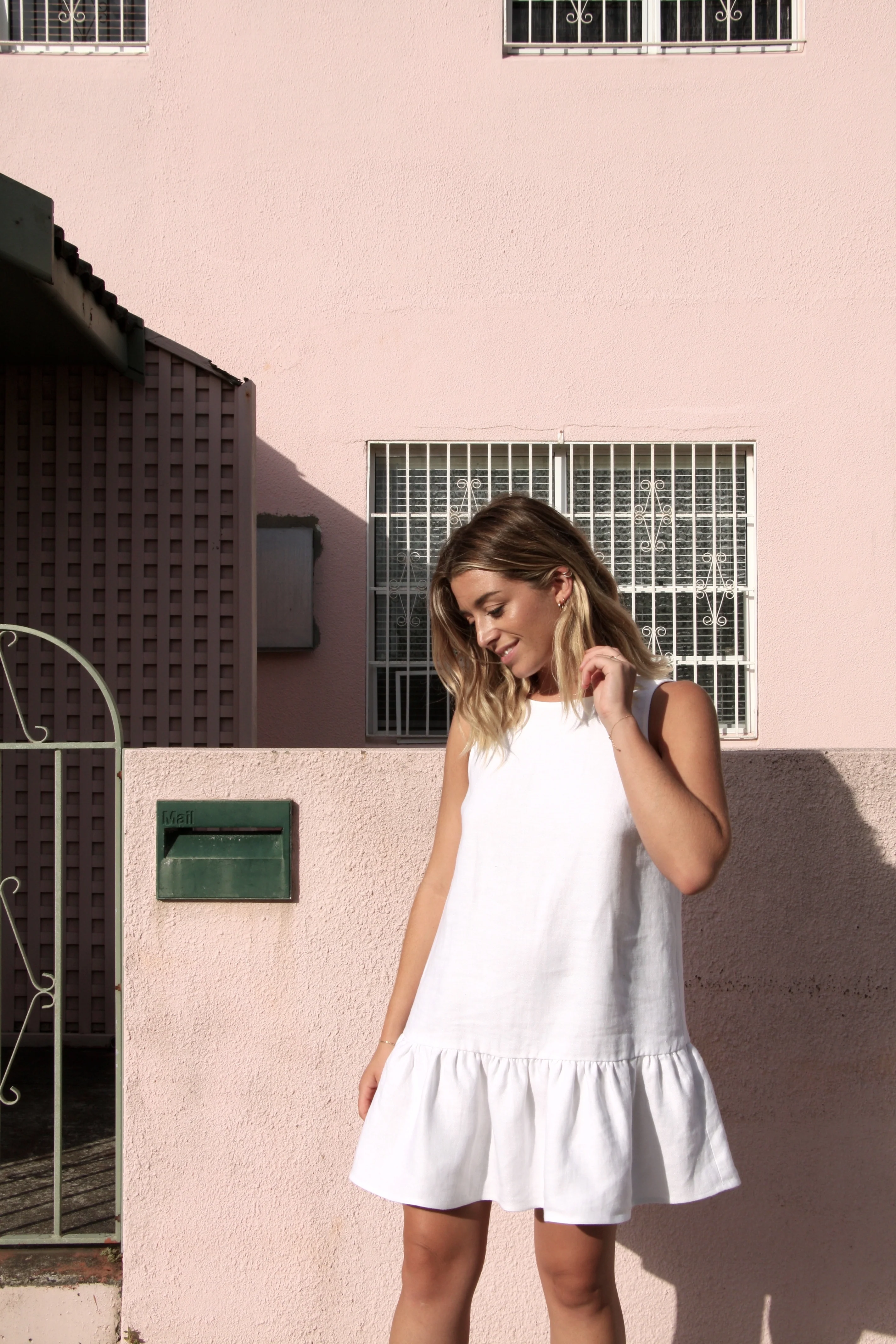 Heavy White Linen - Image 3