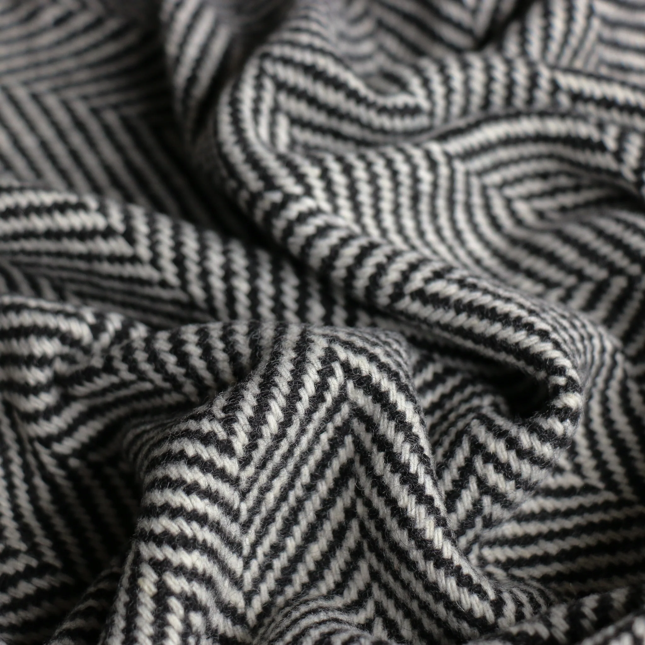 Herringbone Lana Nero - Image 2