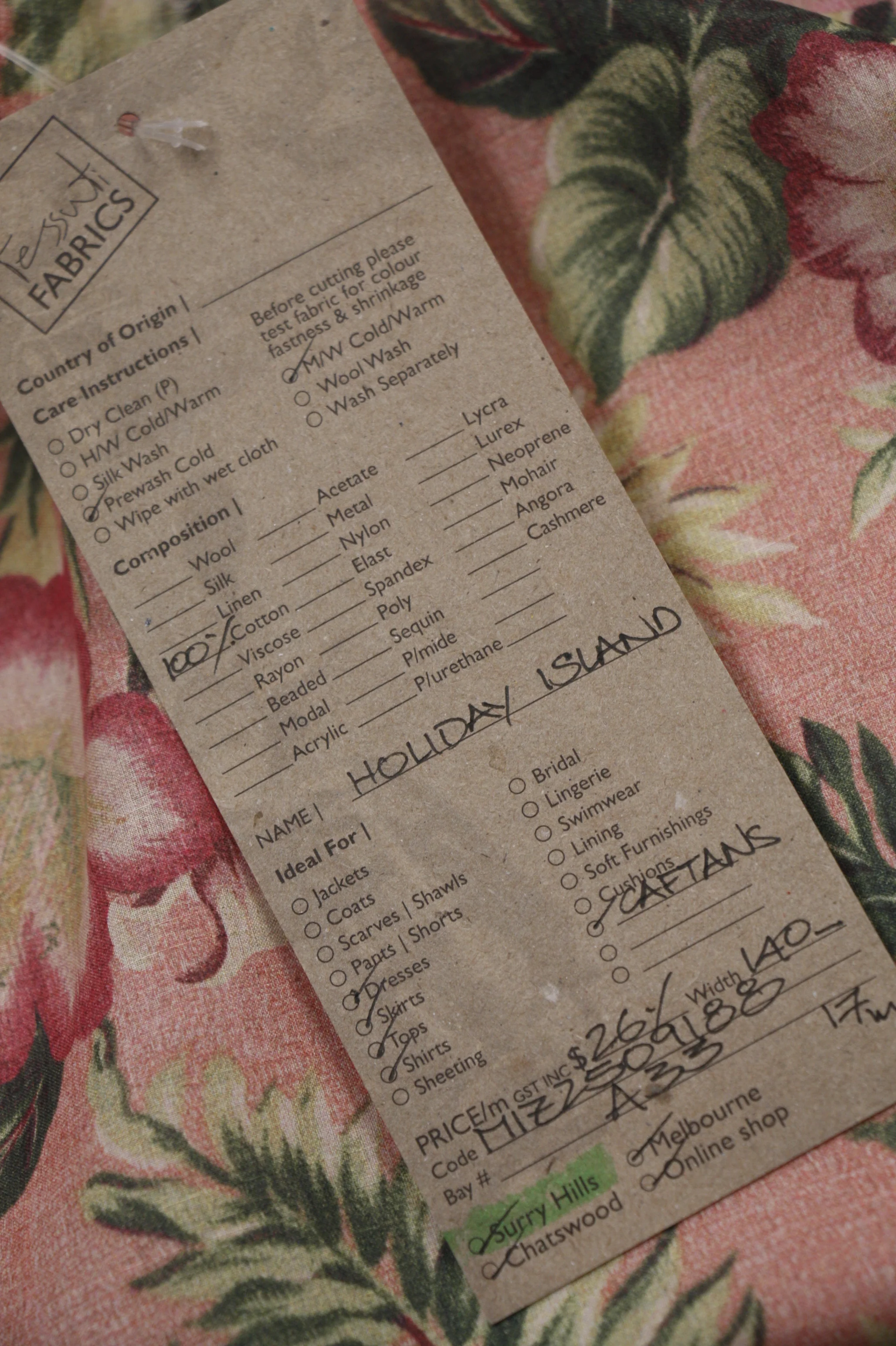 Holiday Island - Image 4