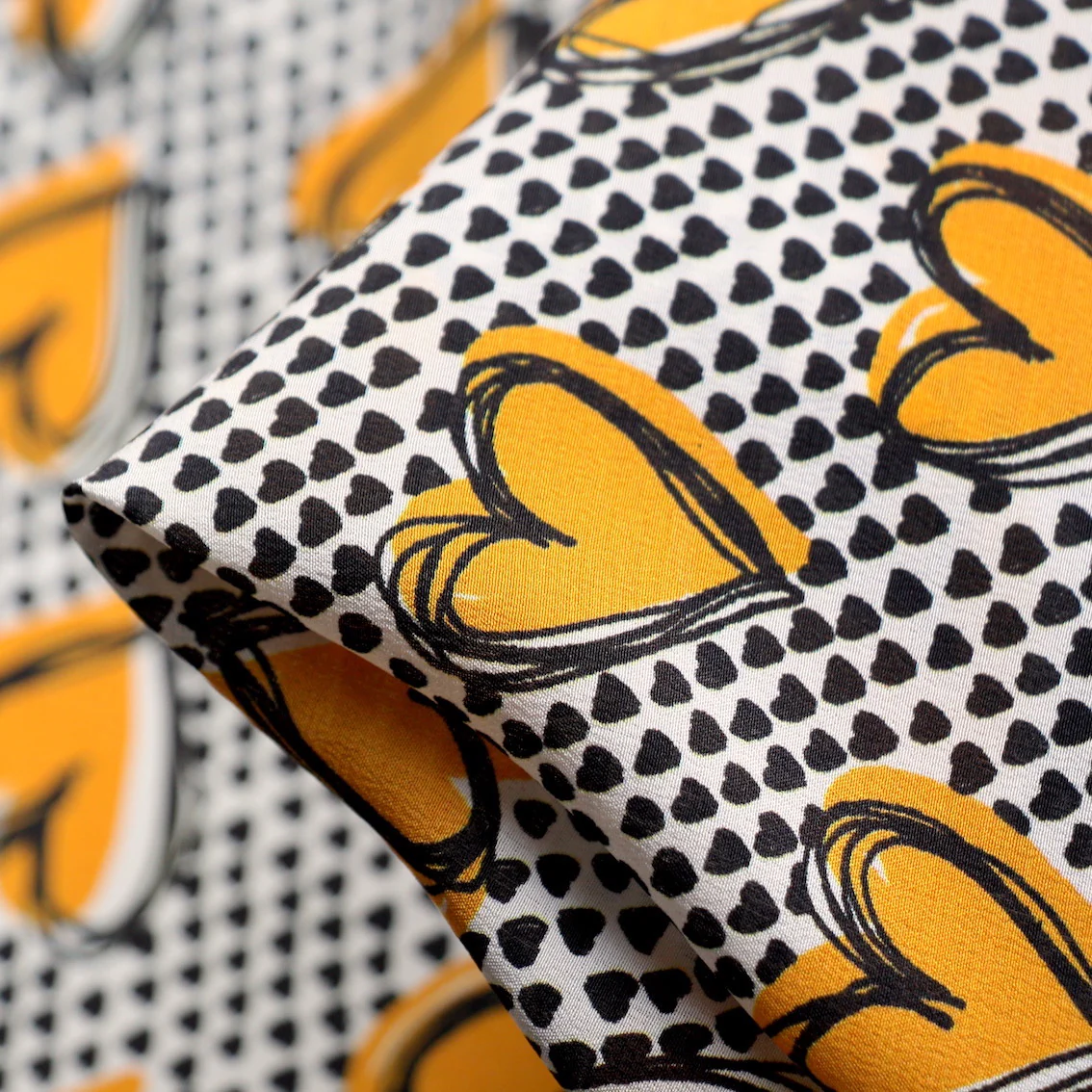 Honeyed Hearts