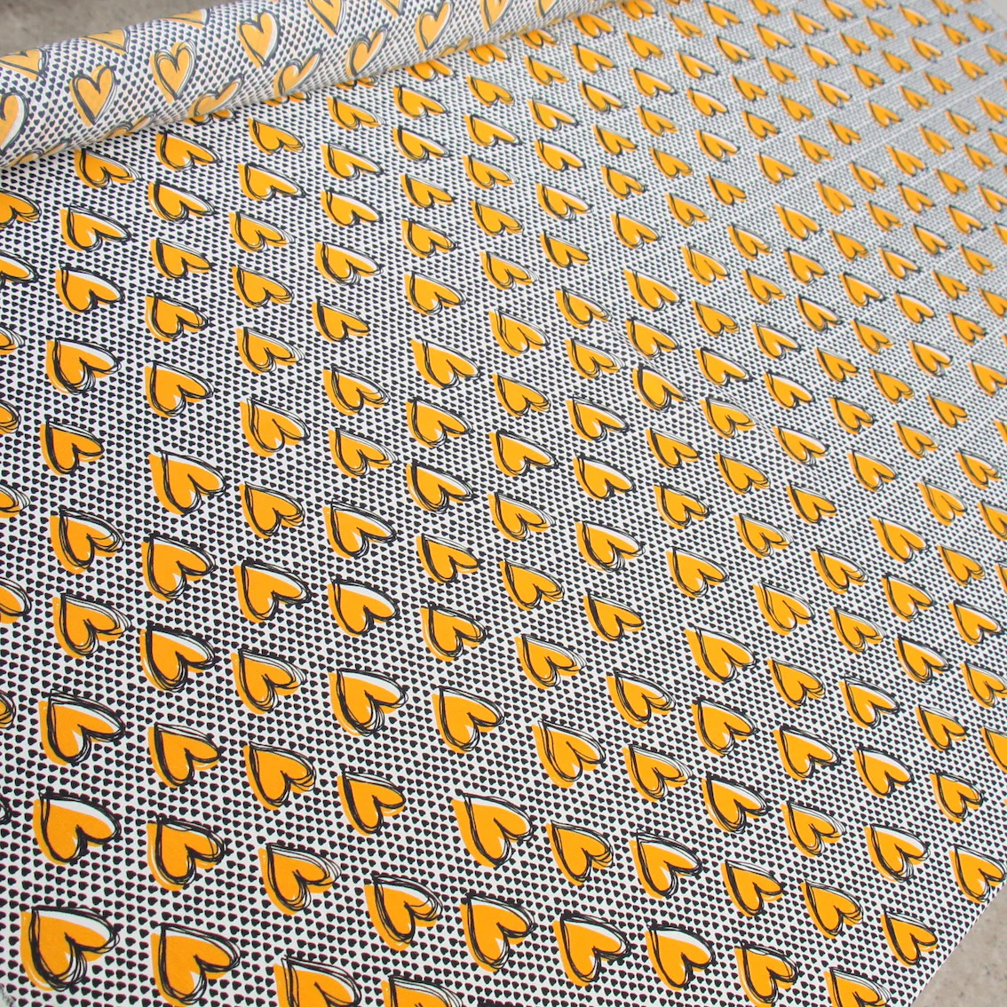 Honeyed Hearts - Image 4