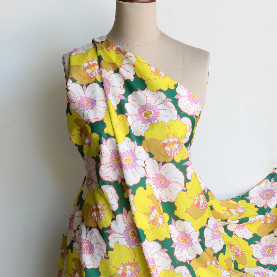 Ikat Anemone Yellow - Liberty Tana Lawn™ - Image 6
