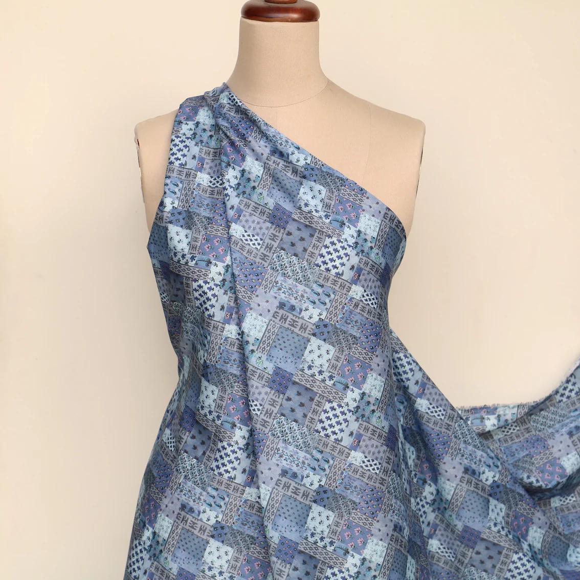 Ikat Neats Liberty Tana Lawn™ - Image 6