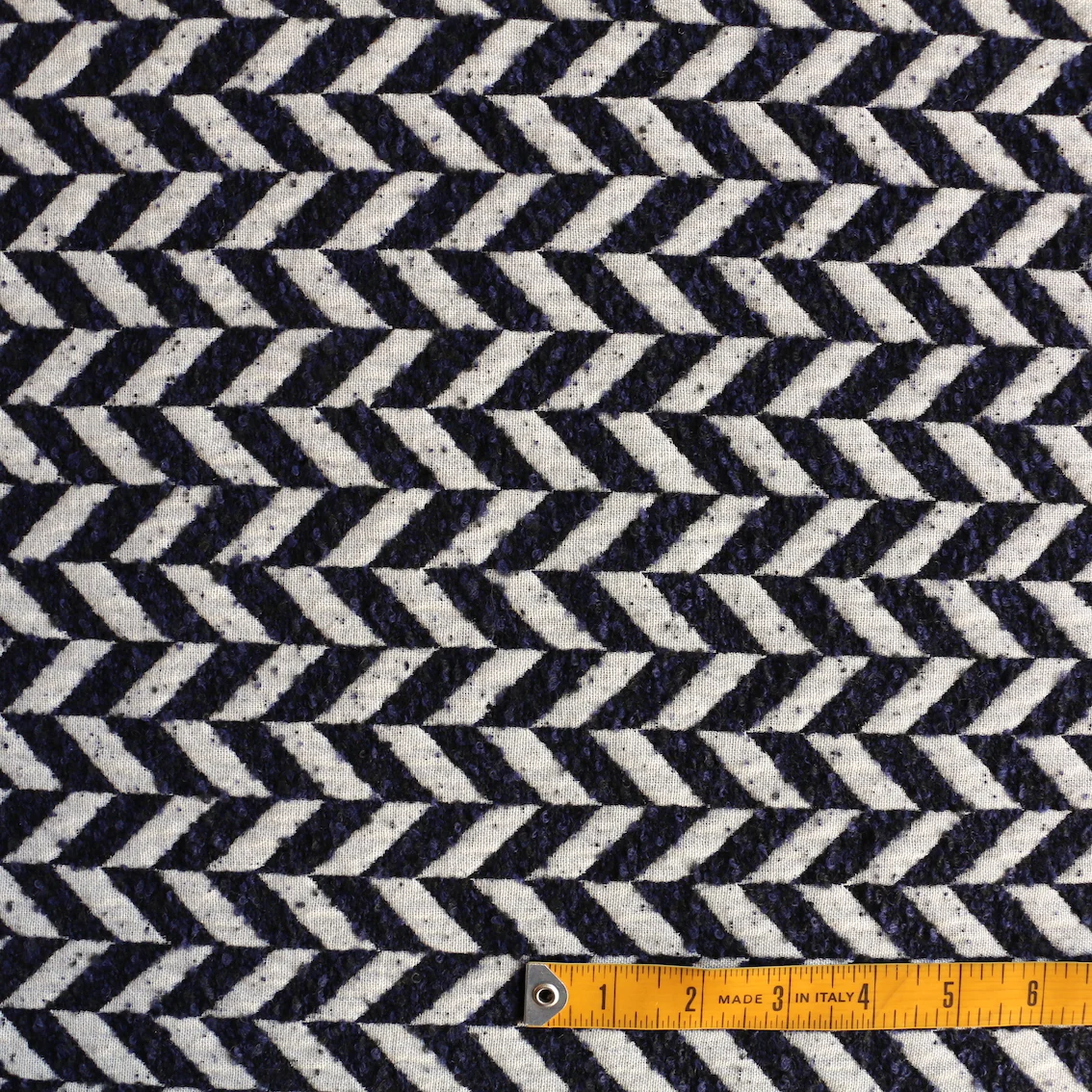 In the Wings Jacquard - Double Faced - Image 3