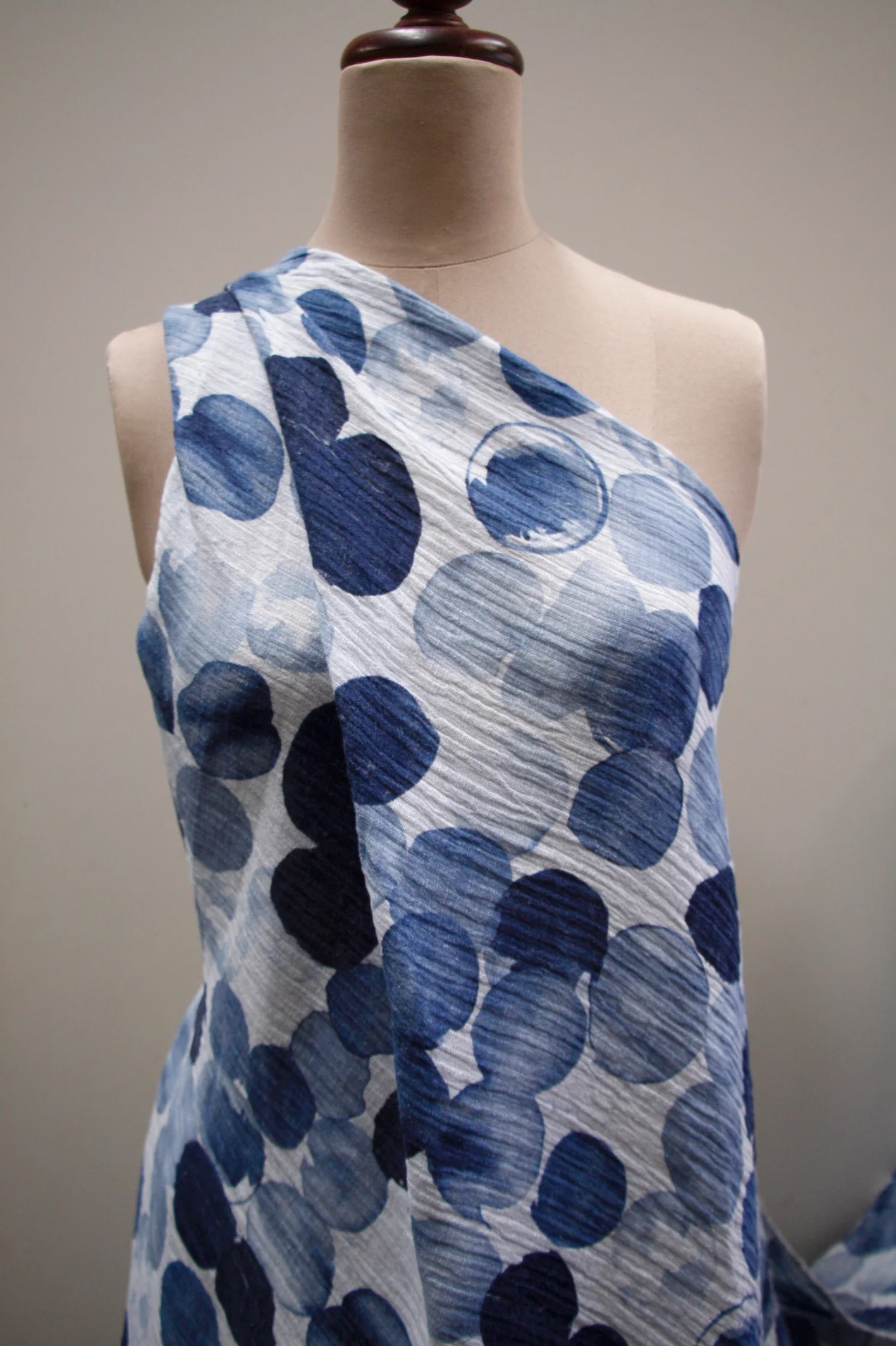 Ink On Water - Crinkle Linen - Image 5