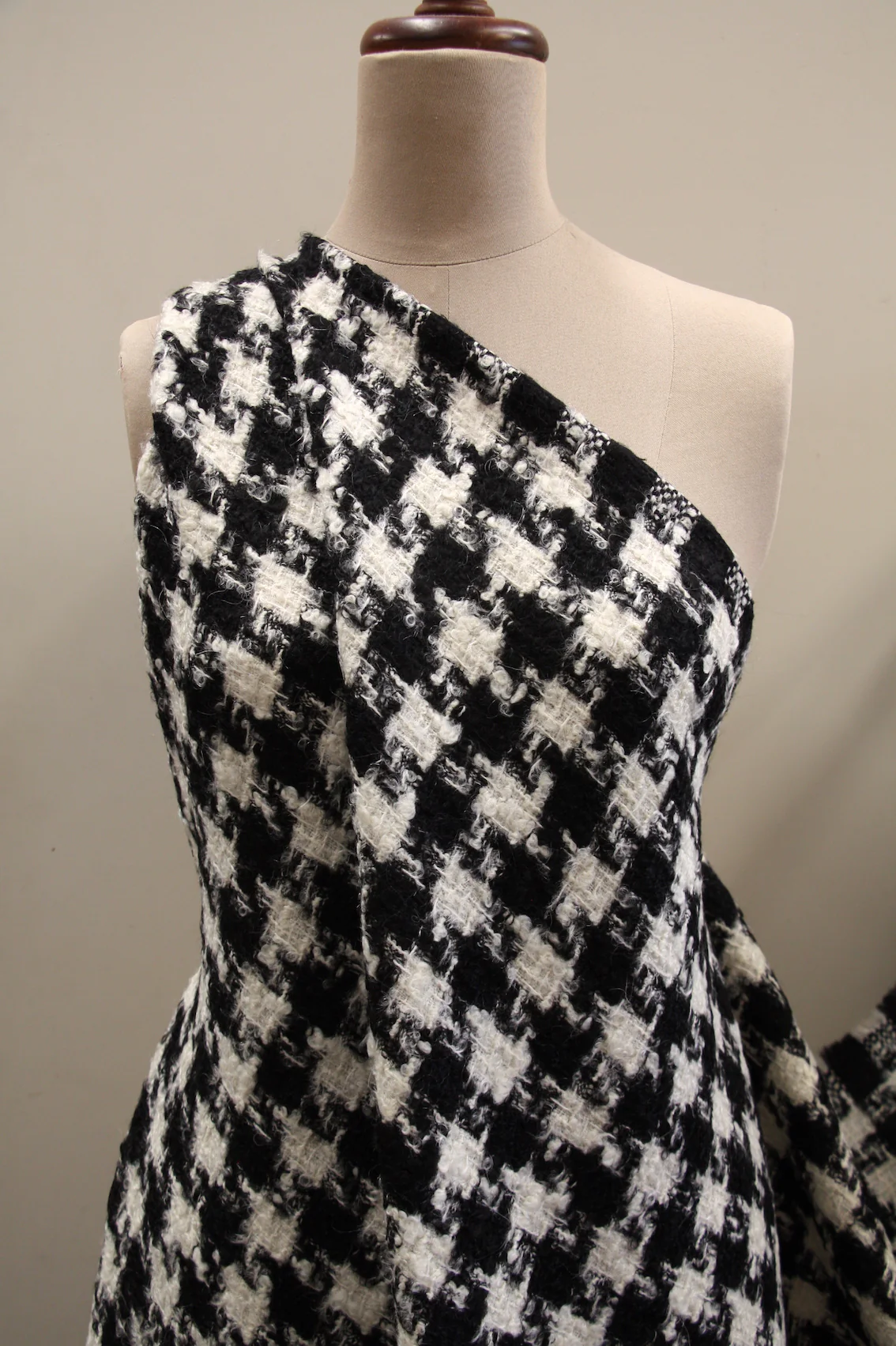 Interlocking Interlude - Image 5