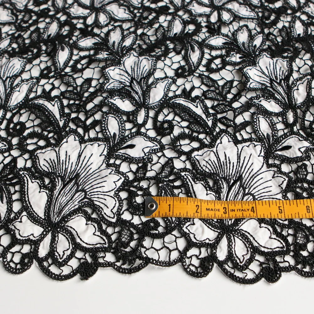 Isadora Guipure Lace/Poplin White Floral - Image 3