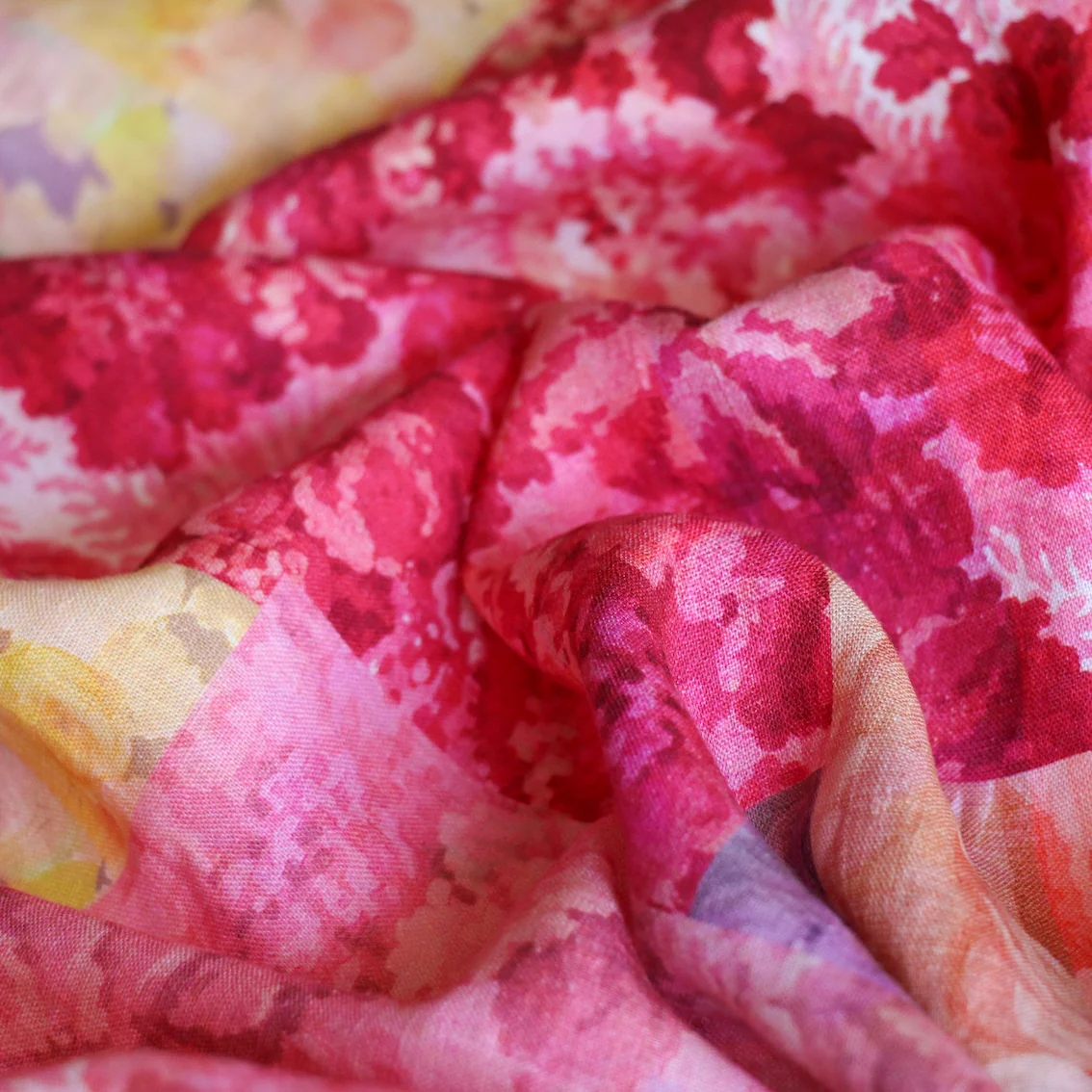 Isla Bonita Printed Linen - Image 3