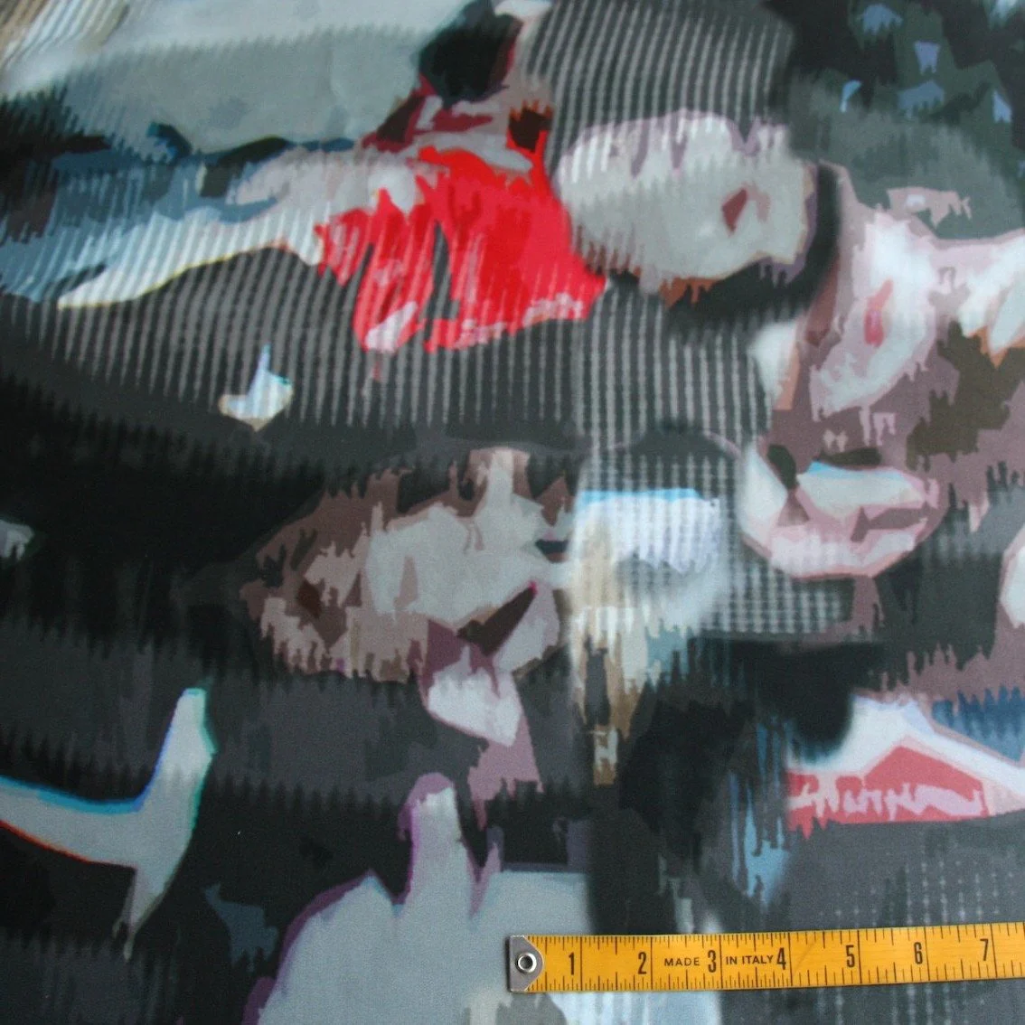 It Gets Crowded - Image 3