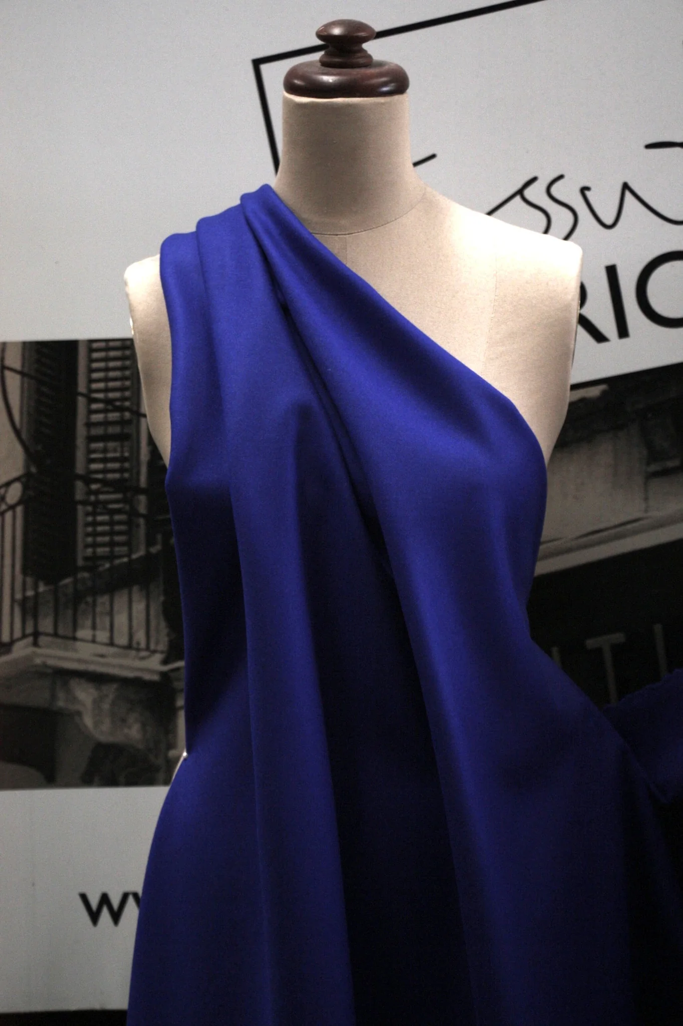 Italian Blue Winter - Image 4