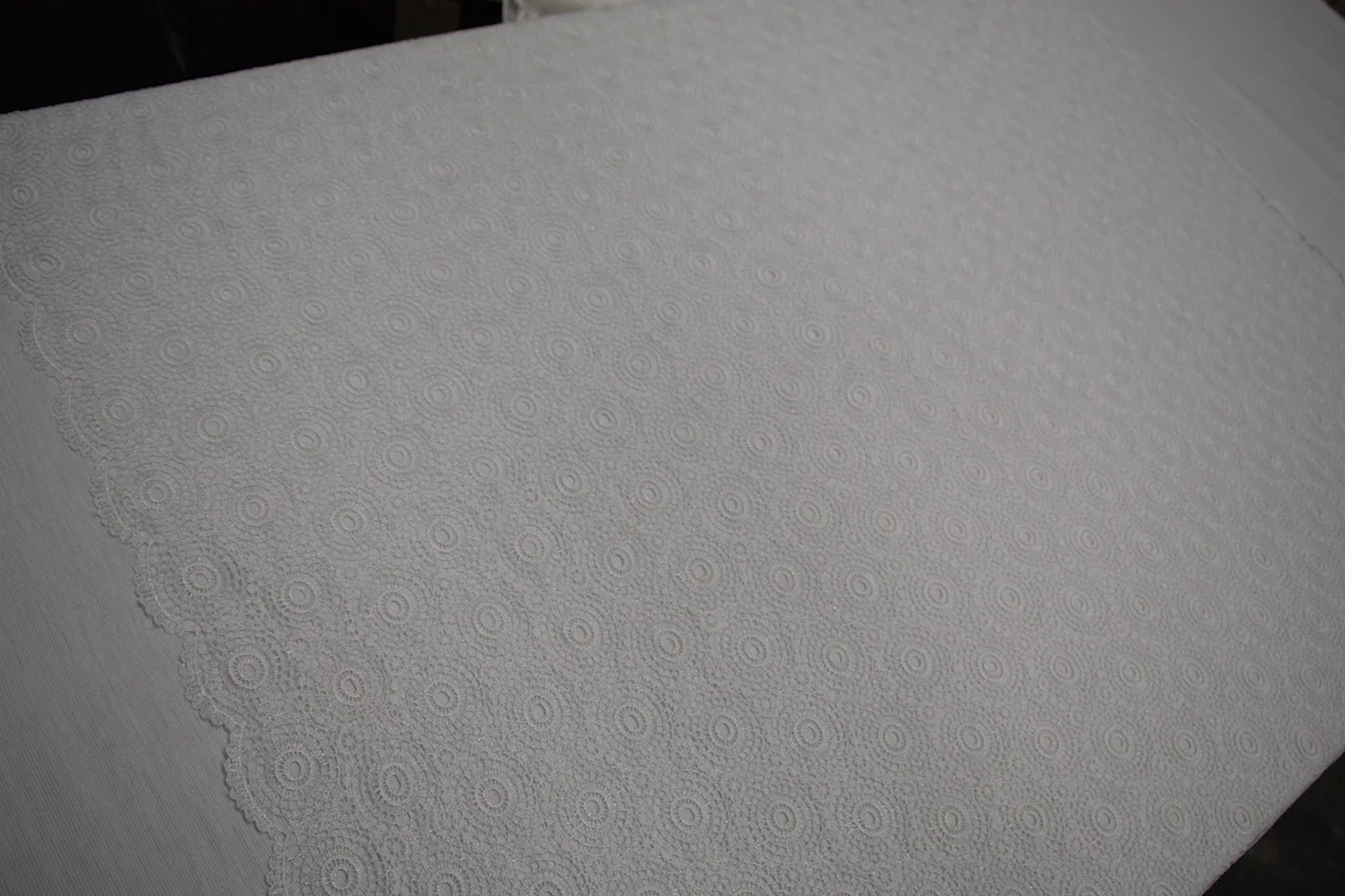 Ivory Guipure Lace - Circular Medallion - Image 4