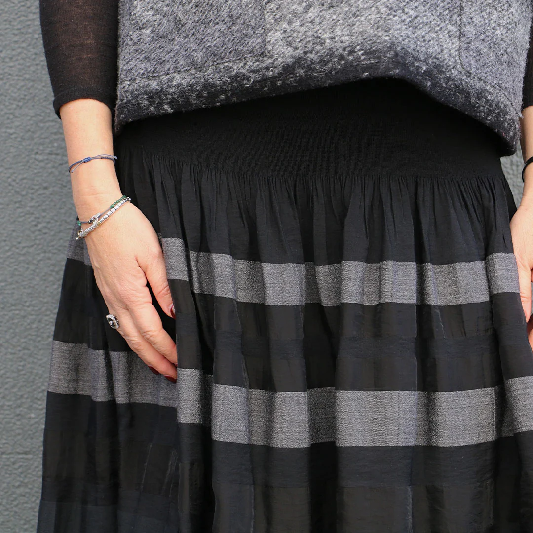 Japanese Black/Grey Striped Skirt Pack - Image 10