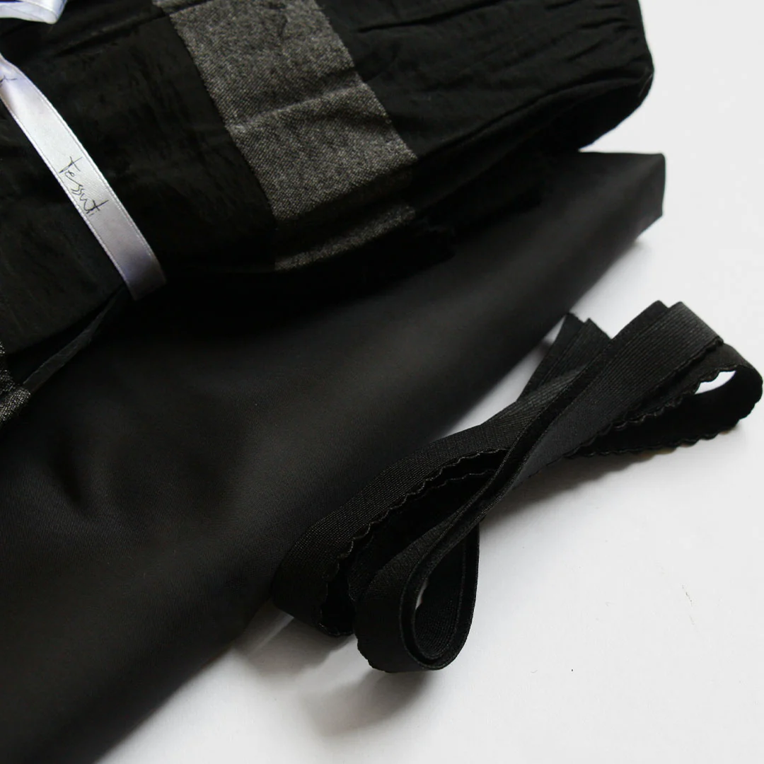Japanese Black/Grey Striped Skirt Pack - Image 4
