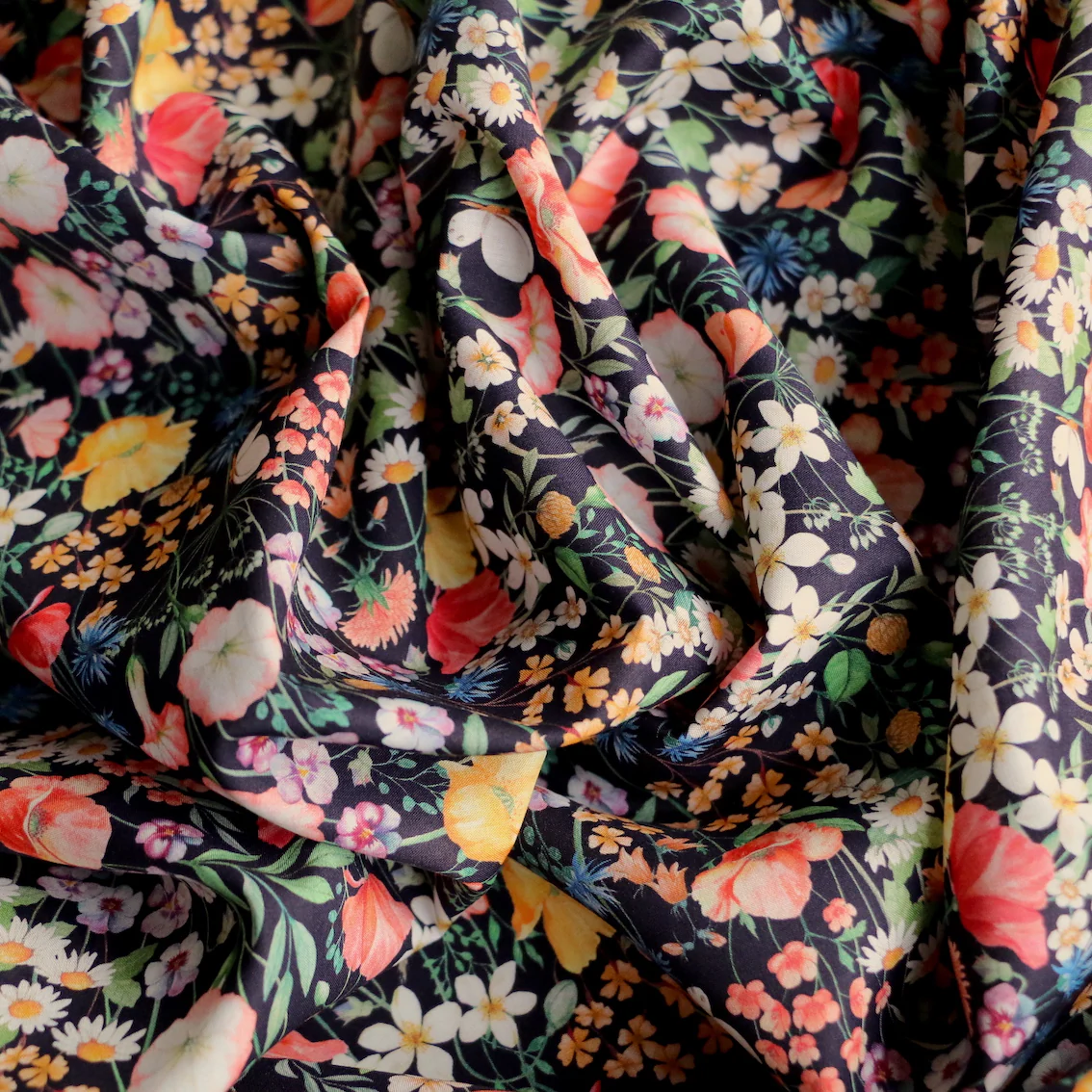 Jude's Garden Liberty Tana Lawn⢠- Image 2