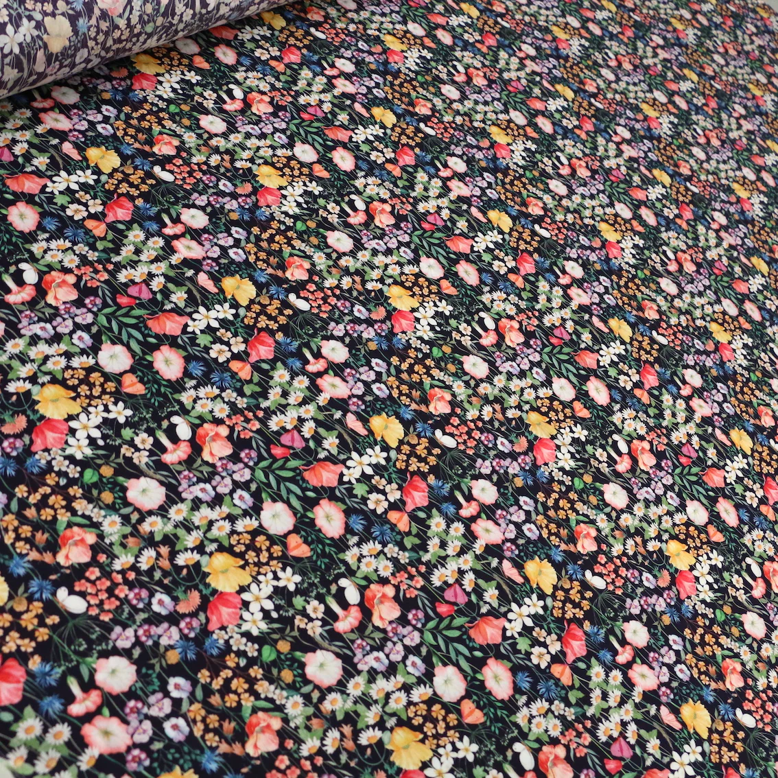 Jude's Garden Liberty Tana Lawn⢠- Image 4