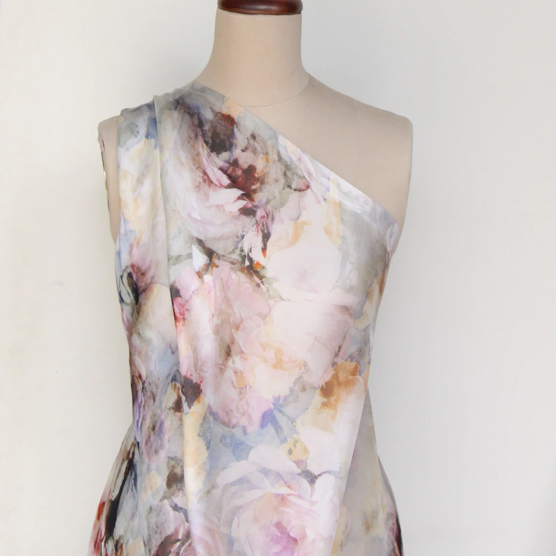 Juliet Rose Garden Chiffon - Image 8