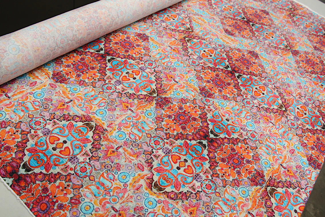 Kaleidescope Love Washed Printed Linen - Image 3