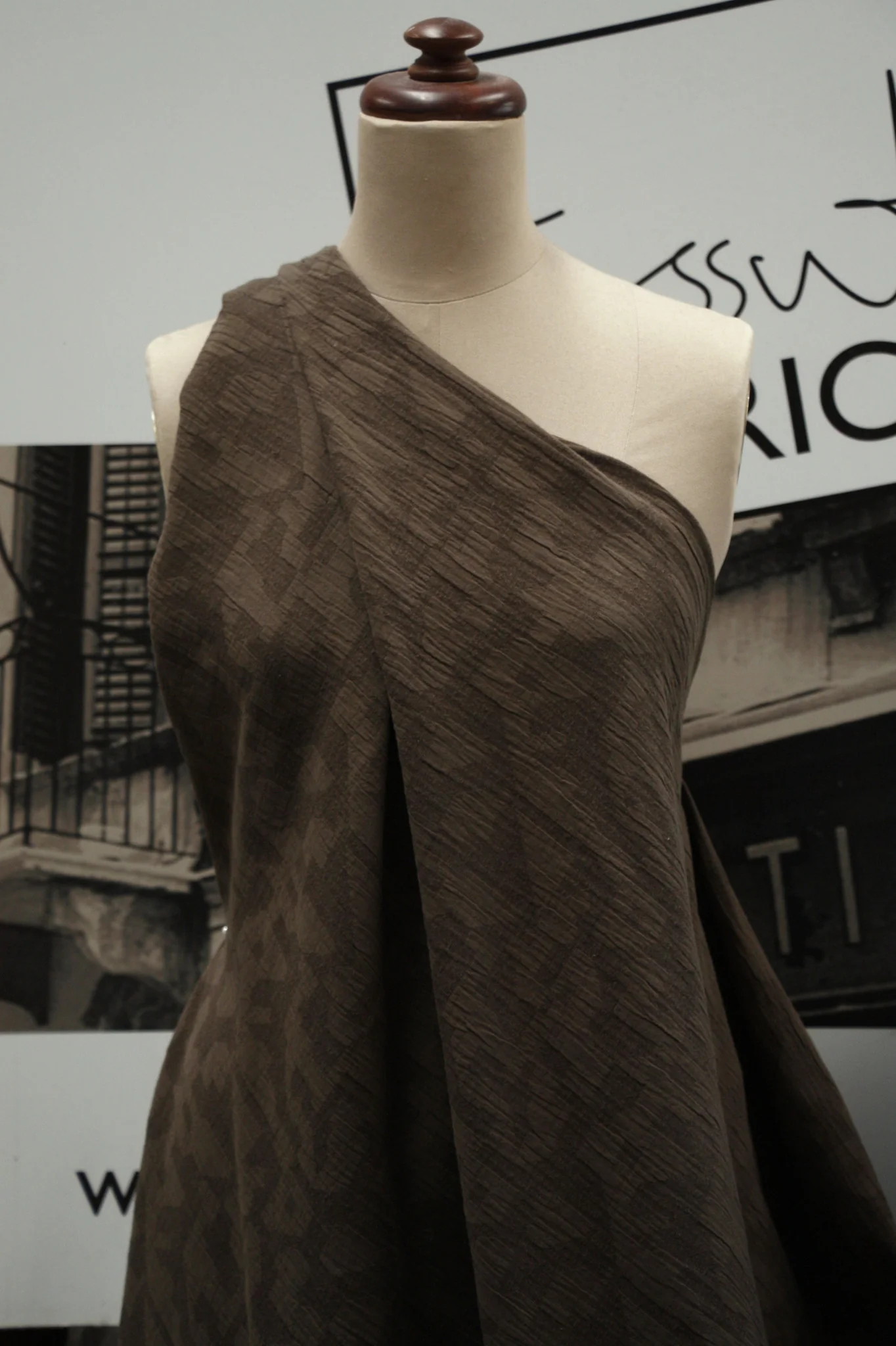 Khaki Locked In - Image 5