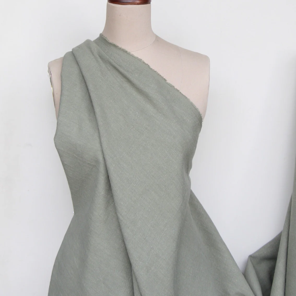 Khaki Pebble Wash Linen - Image 4