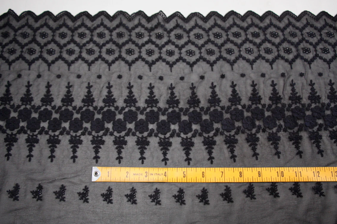 Kiss Me - Embroidered Silk Georgette - Image 2