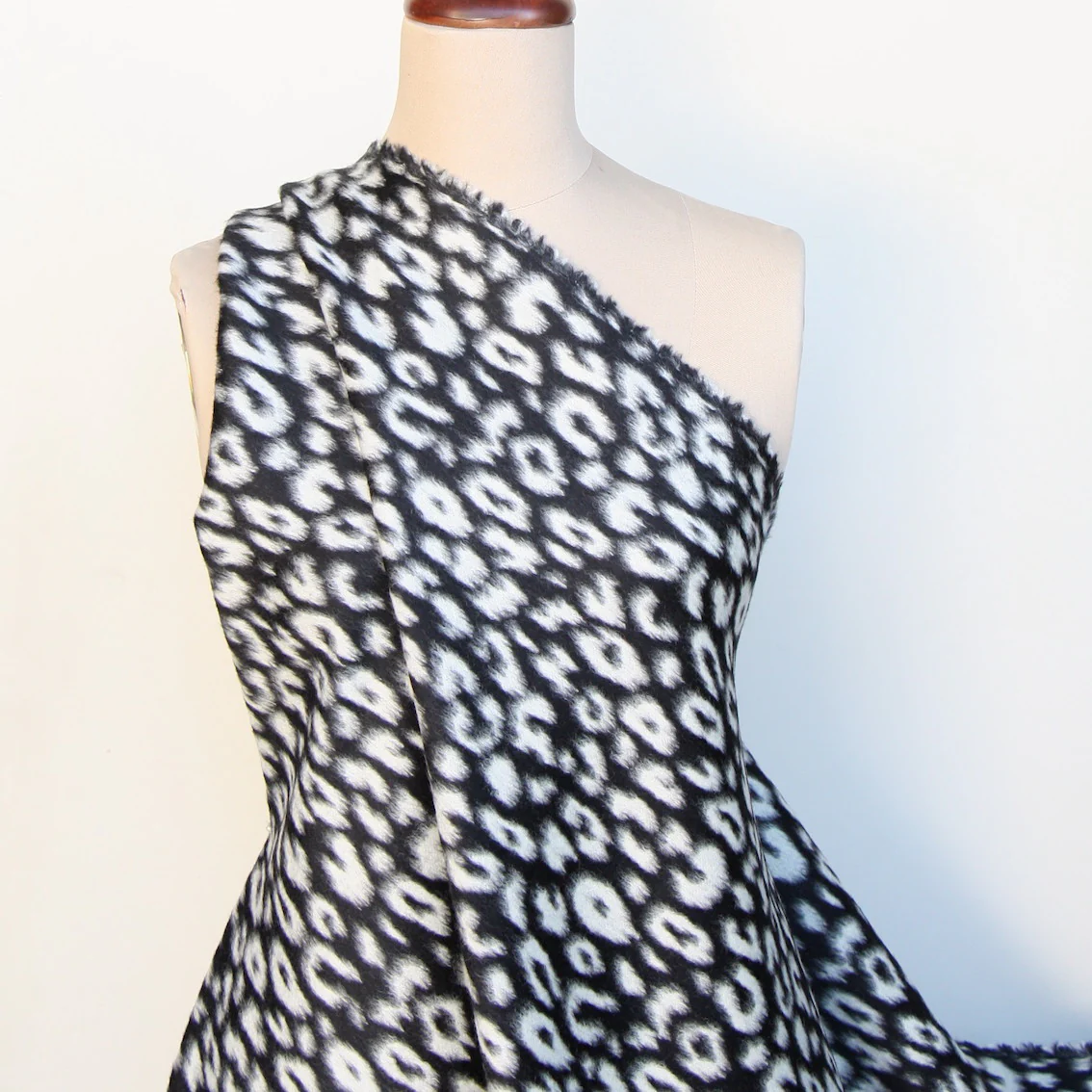 Kitty Cat's Back - Coating - Image 4
