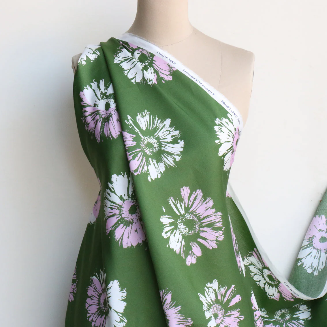Klein Bloom - Liberty Tana Lawn™ - Image 5