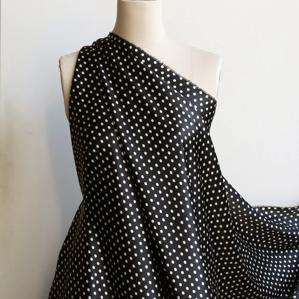 Lagos Nero Spot Silk Satin - Image 5