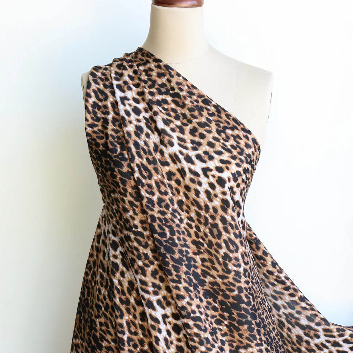 Lagos Spot Silk CDC - Image 5