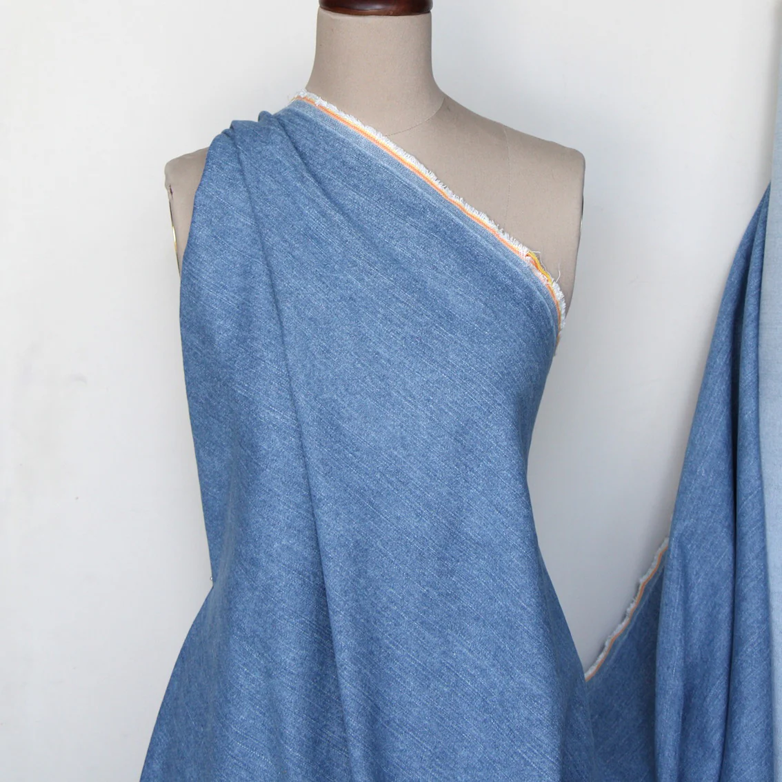 Lamour Denim - Image 3
