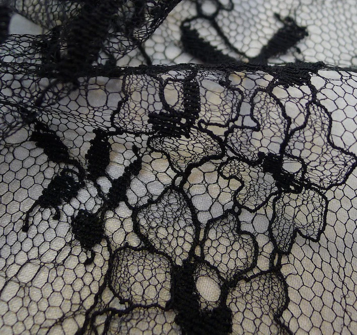 Lara Black Lace - Image 9