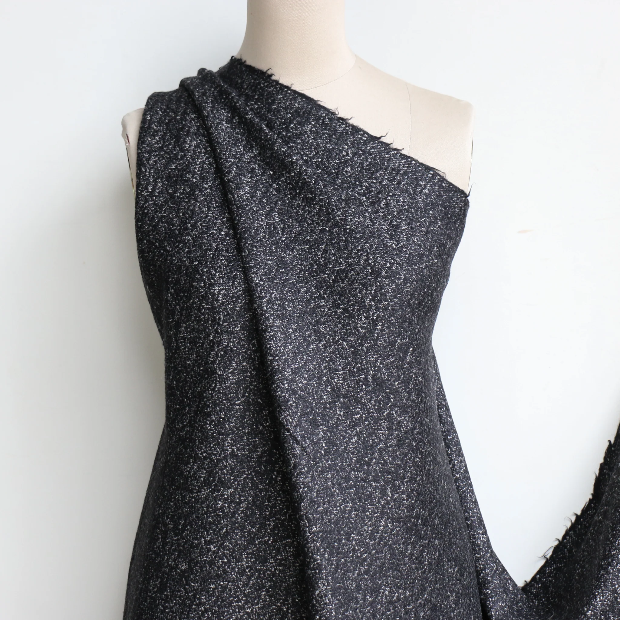 Last Chance of Brera Notte Tweed Fleck - Image 4