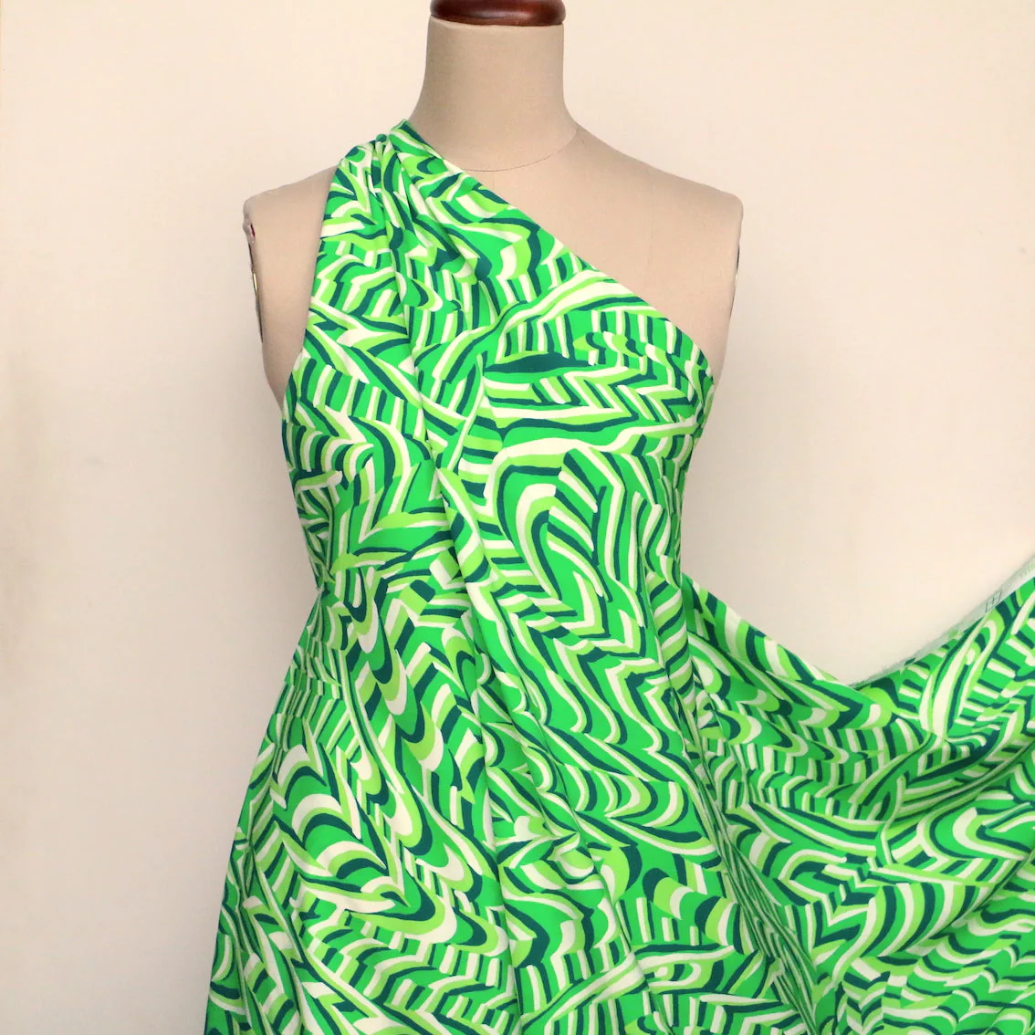 Last Chance of Lime Twist Viscose Poplin - Image 6