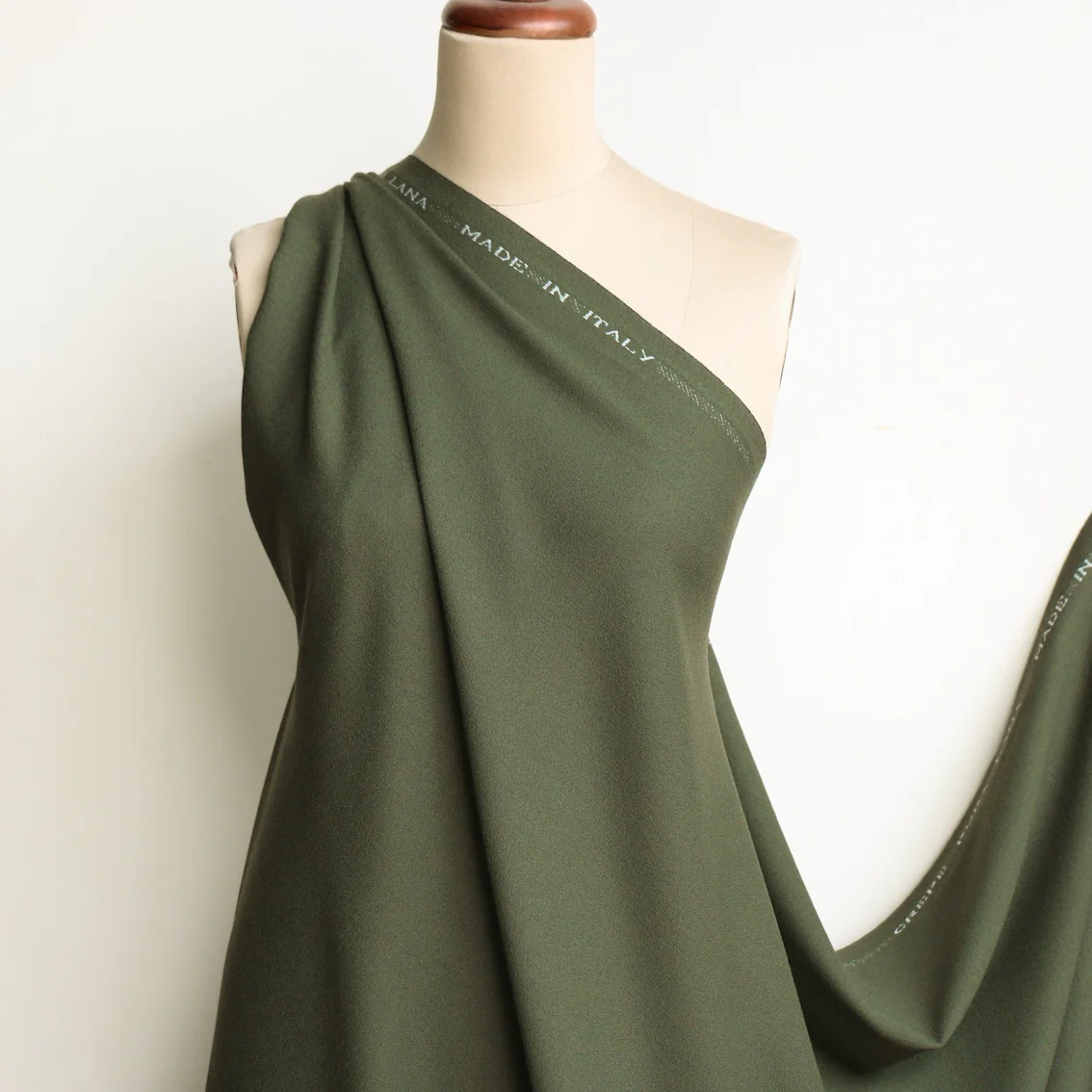 Motiv Erba Wool Crepe - Image 4