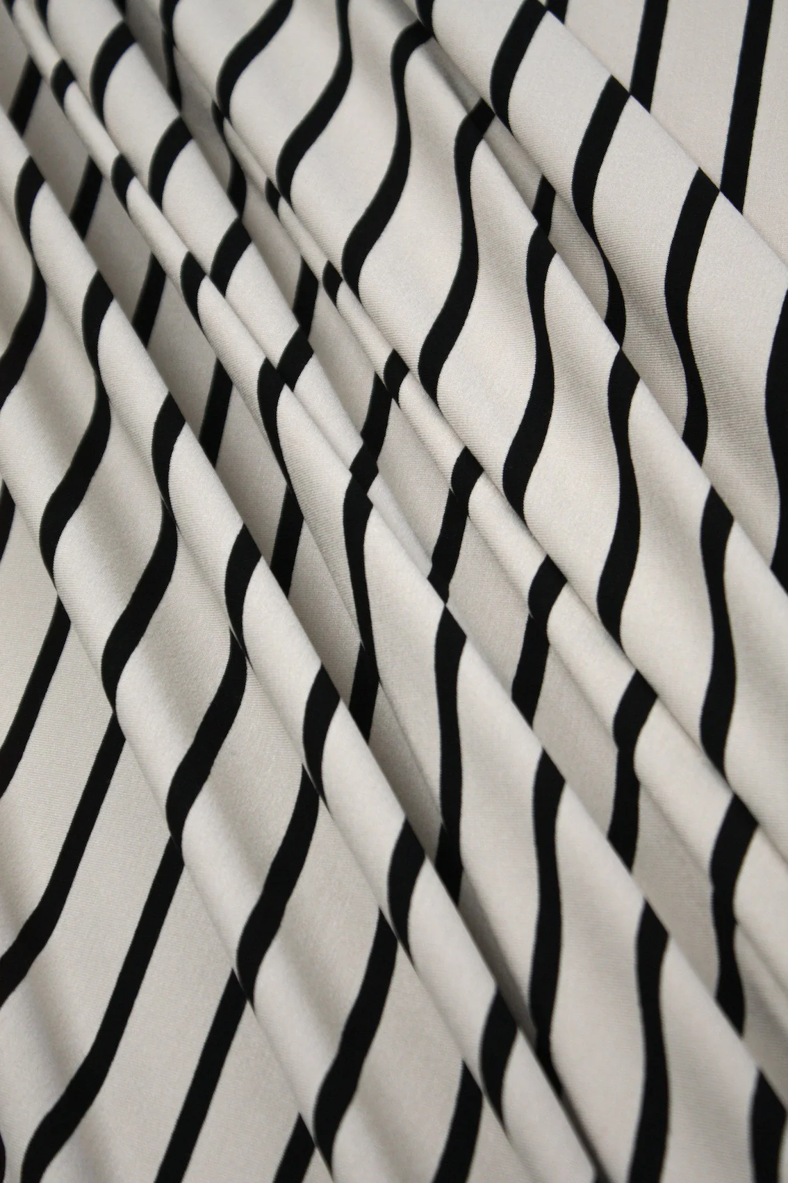 Latte Black Stripe Jersey - Image 4