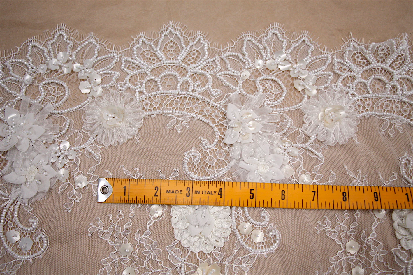 Le Mermaid Ivory - Beaded Lace - Image 3
