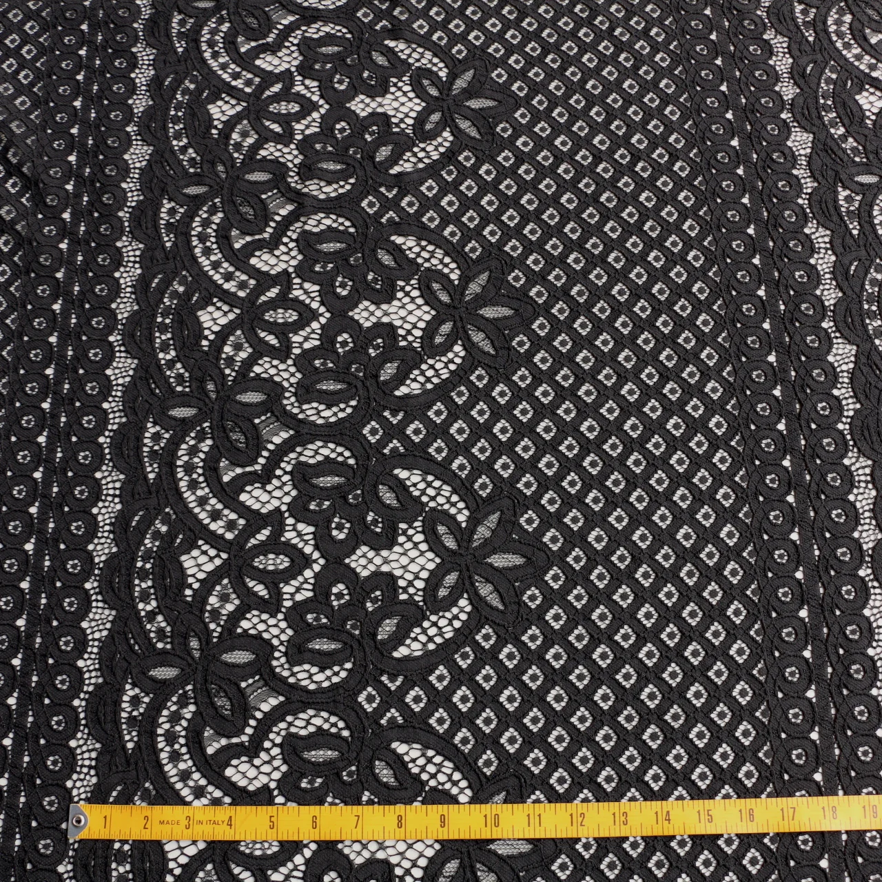Leah's Lace Ebony - Panel Lace - Image 3