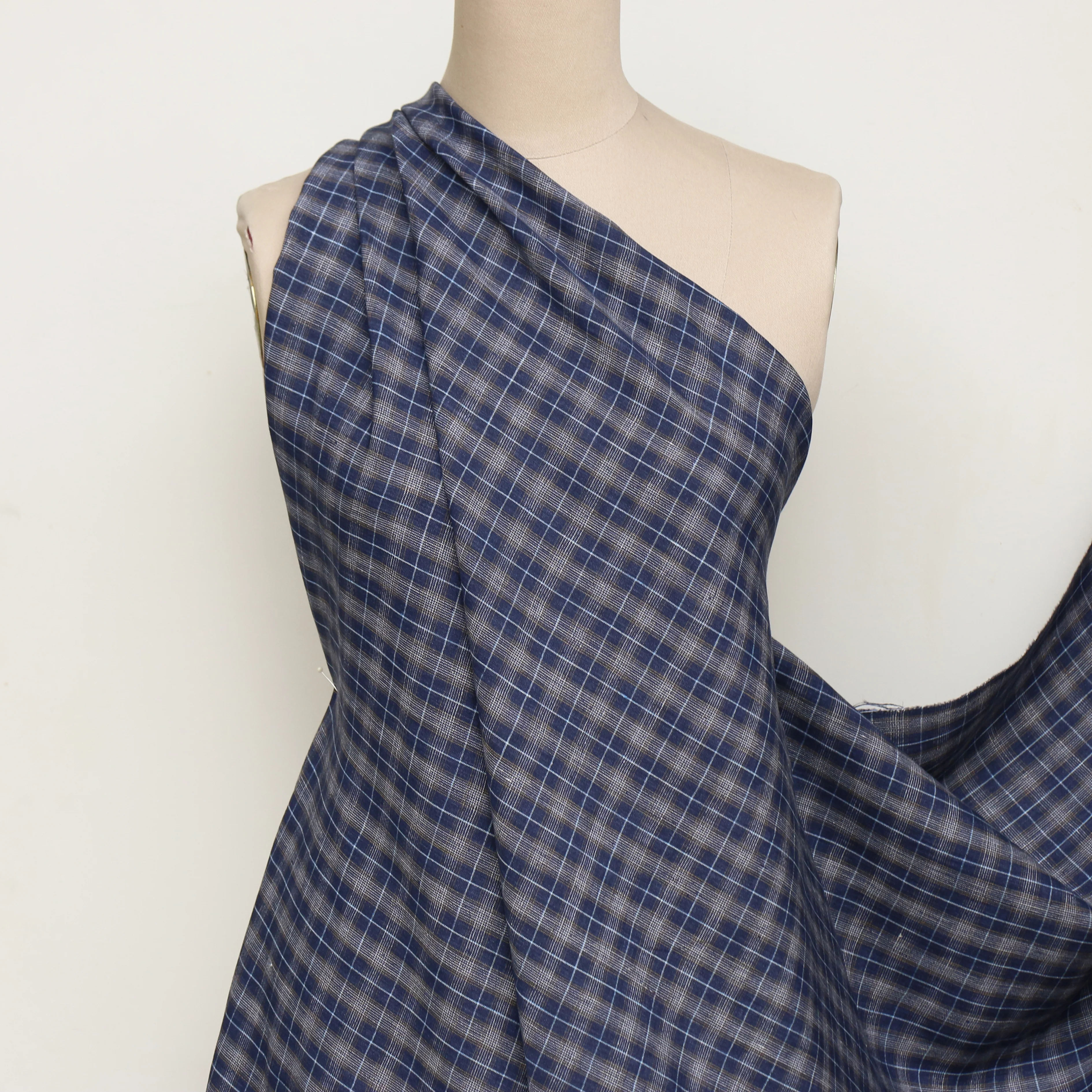 Levanto Check Navy - Image 5